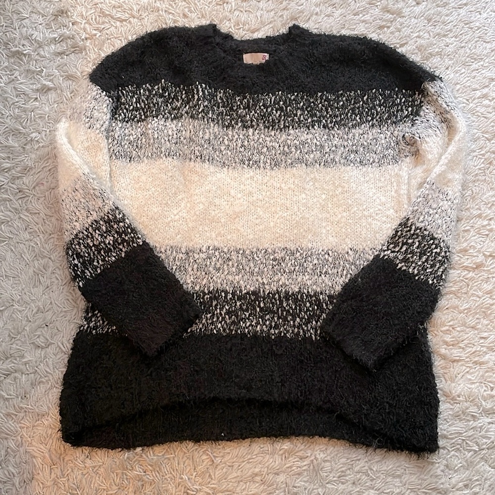 Soft Fuzzy Stripe Ombré Sweater Tunic, size M